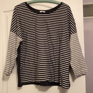 3/4 sleeve old navy tee